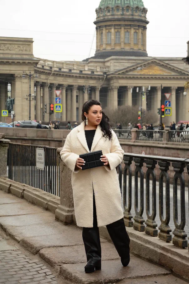 Фотопрогулка Надежды. Студийный и портретный фотограф в САНКТ-ПЕТЕРБУРГЕИрина Махаон