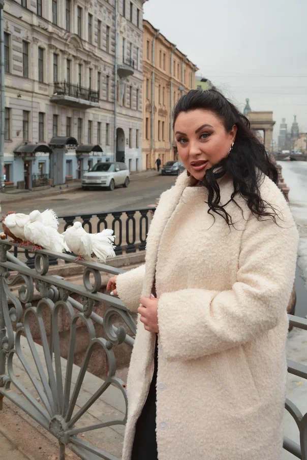 Фотопрогулка Надежды. Студийный и портретный фотограф в САНКТ-ПЕТЕРБУРГЕИрина Махаон