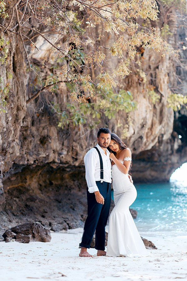 Prices for photo shoots in Phuket. Photographer in Phuket. Photographer Thailand