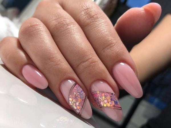 𝐋𝐎𝐑𝐀 𝐊𝐑𝐀𝐒𝐀 𝐍𝐀𝐈𝐋𝐒