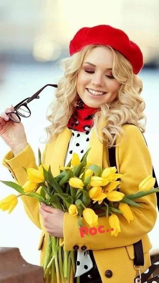 Тюльпаны на улице. Фотограф в Екатеринбурге Юлия Ташлыцкая