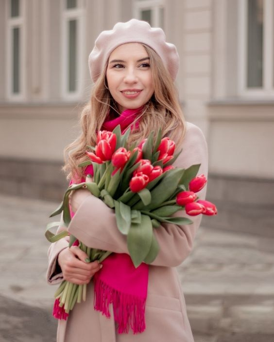 Тюльпаны на улице. Фотограф в Екатеринбурге Юлия Ташлыцкая