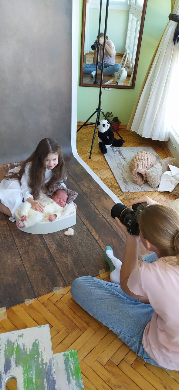 Newborn photoshooting. Professional family and children’s photographer in Izmir Irina Eron