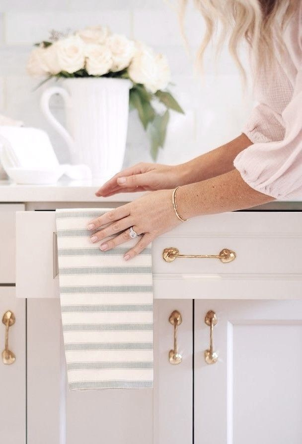 Мудборд: Организатор пространства. Контент-съёмка и бизнес-портреты в Москве. Виктория Кулюкина