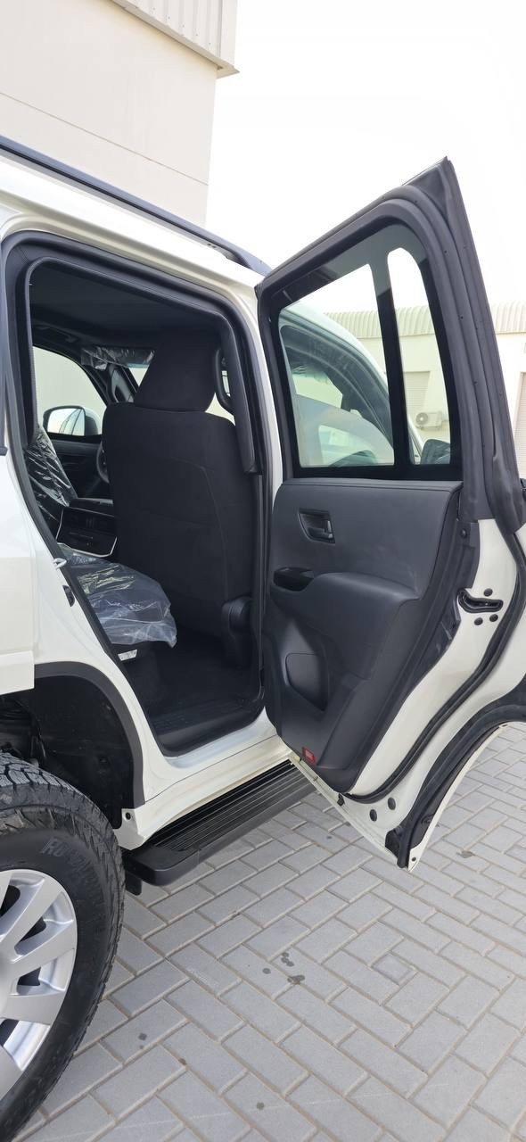 Armored car. Skyden Cars