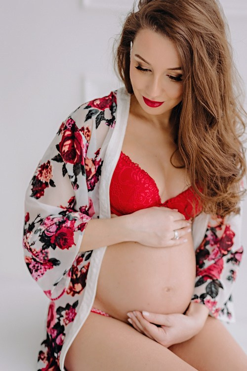 Оригинальная фотосессия беременности. Семейный и женский фотограф в Санкт-Петербурге Виктория Кострова