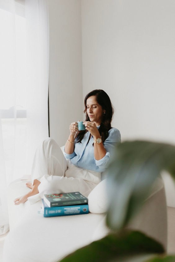 Мудборд_мастер перманентного макияжа. Контент-съёмка и бизнес-портреты в Москве. Виктория Кулюкина