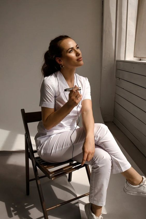 Мудборд_мастер перманентного макияжа. Контент-съёмка и бизнес-портреты в Москве. Виктория Кулюкина