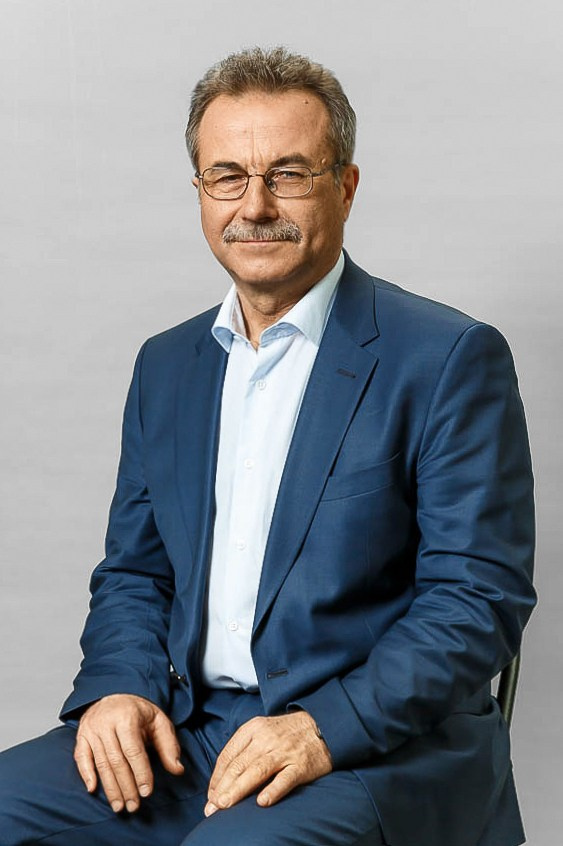 Professional Headshots. Maria Poleshchuk, commercial photographer in Sydney