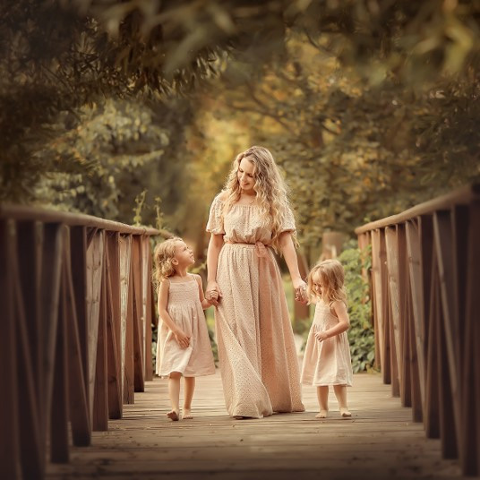 3D effect. Photographer Elena Michelle