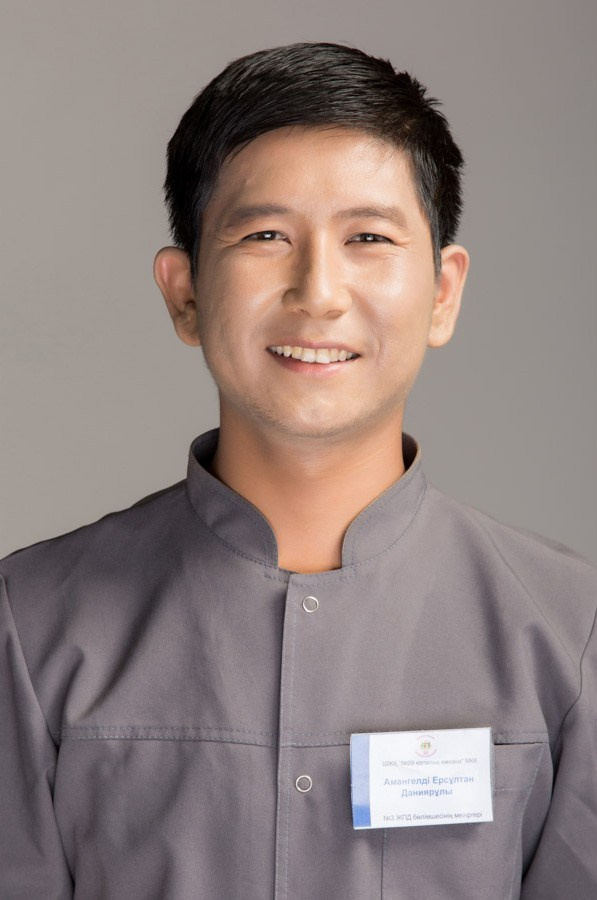 Деловой (бизнес) портрет. Фотостудия Алматы. Фотосъемка Алматы. Фотосессия Алматы. Фотокурсы. Обучение фотографии. Аренда студии