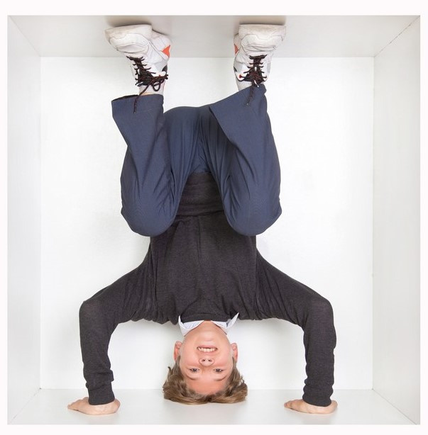 Фото в кубе съёмка в школе