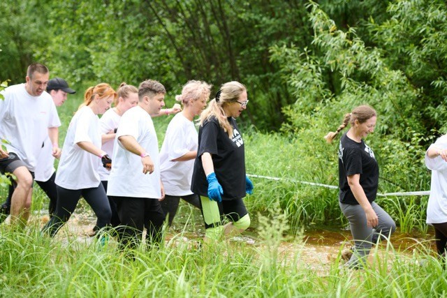 Фоторепортаж с забега Стальной характер в Сургуте, 5 июля 2025. Репортажный и семейный фотограф — Шелихов Сергей