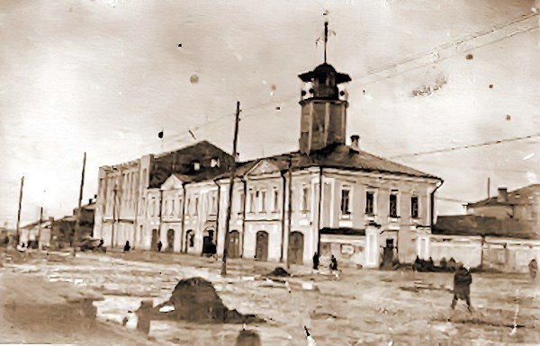 Поиск информации. Поиск фото. Восстанавливаем описания. Легенды Старого Города. Боровичи.