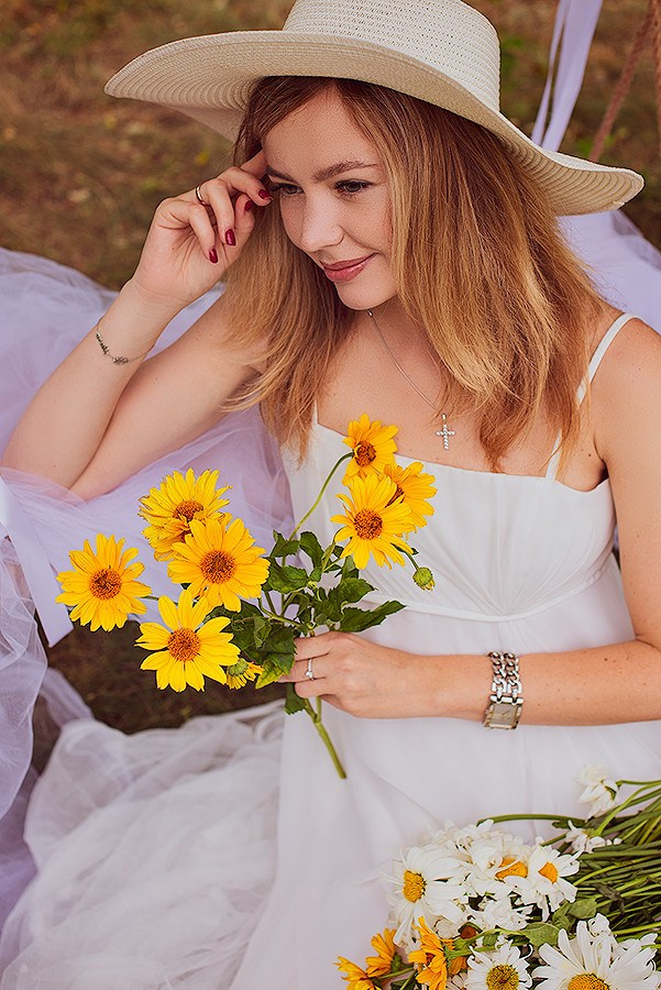 Фотосессия в Цветущих Яблонях. Свадебный и семейный фотограф Барнаул Новоалтайск