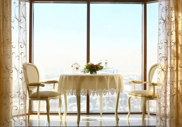 Лучшие отели для свадебного утра в Москве. Свадебный видеограф в Москве Никонова Анна