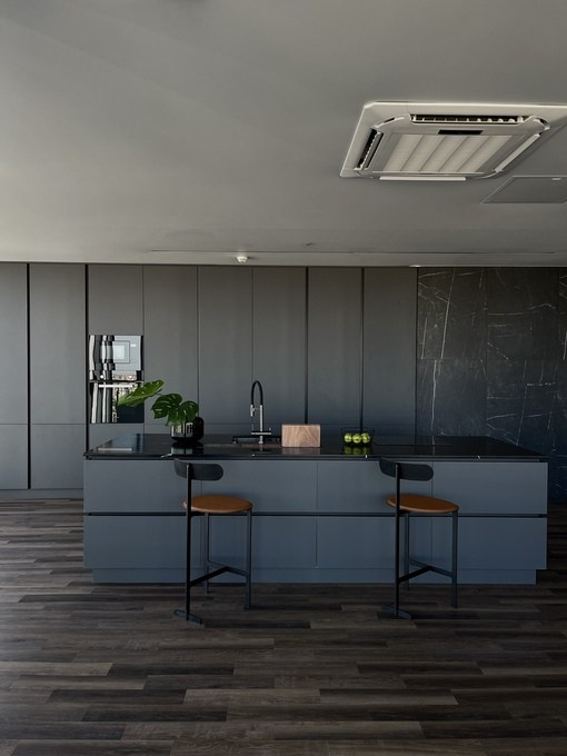 Лучшие фотостудии Санкт-Петербурга для свадебной фотосъемки. Фото и Видеосъемка на ваше мероприятие. Александр Романов