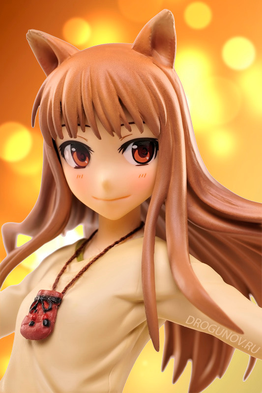 Фигурка из волчица и пряности