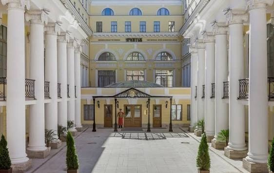 Гайд по отелям СПБ для свадебной съёмки. Свадебный и портретный фотограф