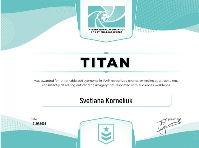 IAAP membership card — International Association of Art Photographers, Titan IAAP