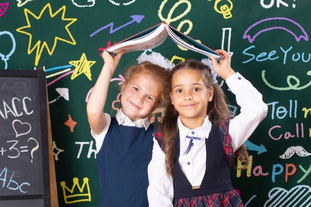 Фотопроект День знаний. ВЫПУСКНЫЕ АЛЬБОМЫ для детского сада и школы Санкт-Петербург и Лен. область