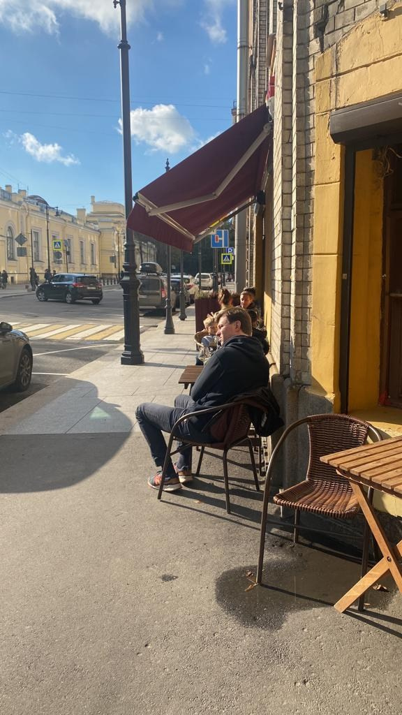 Кафе Chez Jules в Санкт-Петербурге — официальный сайт