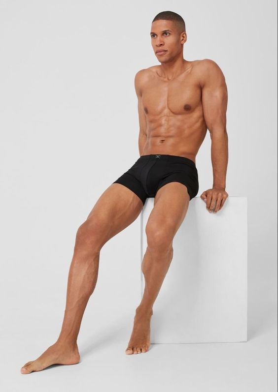 Качественная фотосъемка для рекламы и лукбуков мужского нижнего белья