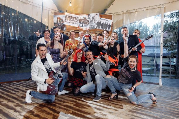 Ведущий на свадьбу в стиле рок