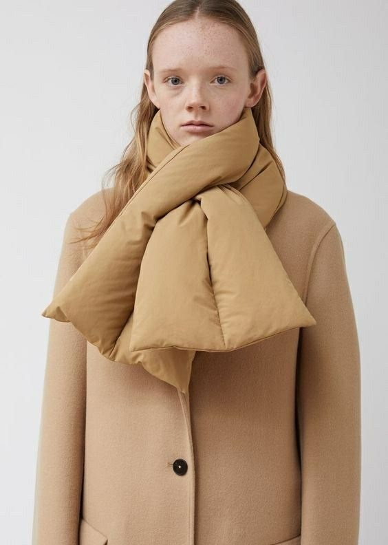 Пример стиля с кашемировым свитером и брюками