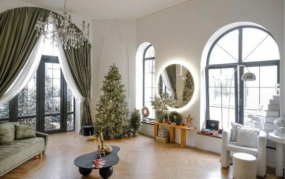 Фотостудии Казани для новогодней фотосессии с семьей 2025: адреса, цены, интерьеры. Контент фотограф Казань Татьяна Горина