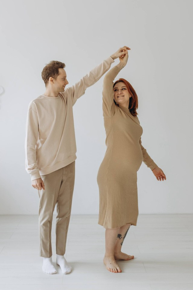 фотосессия беременности с мужем, семейные теплые кадры