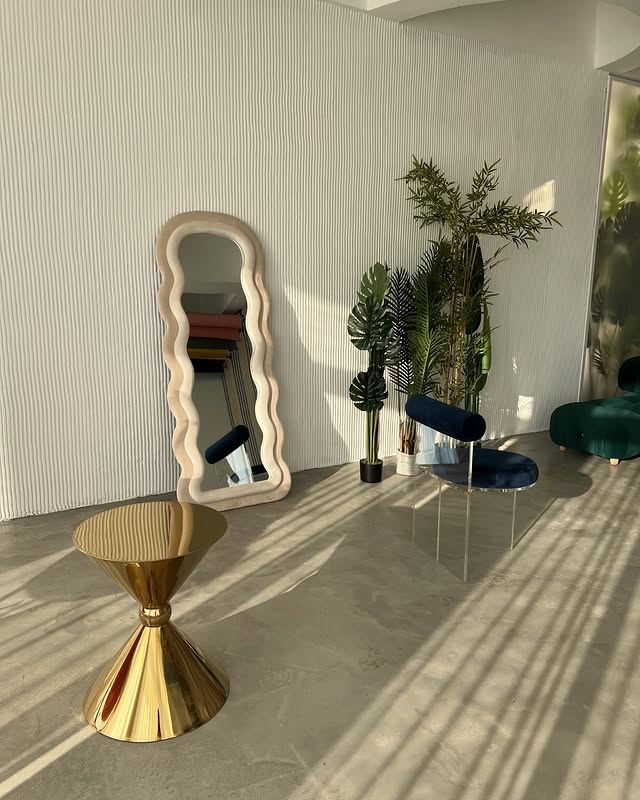 Понравилась студия? Напишите — организую съёмку именно здесь. Фотограф в Минске Людмила Дутко