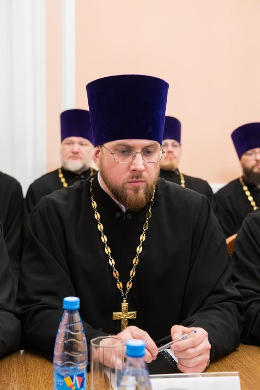 Митрополит Игнатий возглавил заседание административного совещания Саратовской Епархии. Саратовское Северо-Западное благочиние