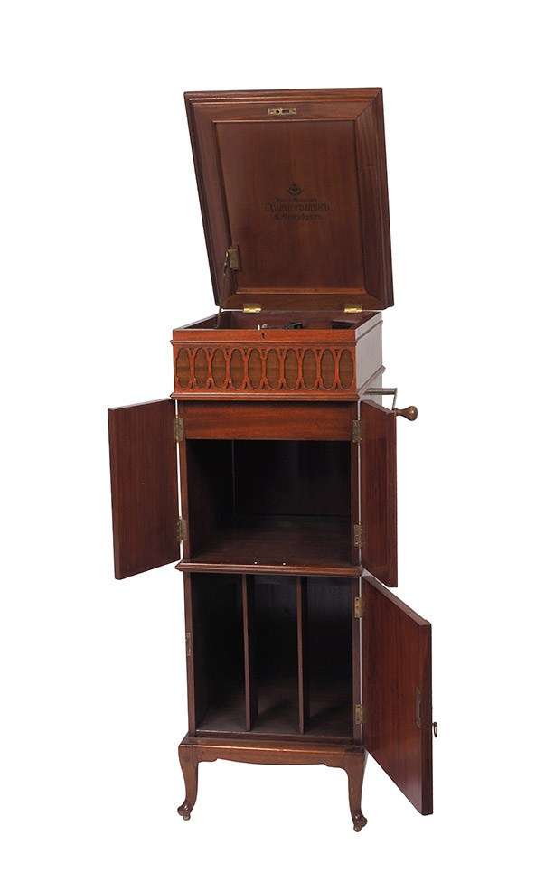 Предметная съемка ДПИ | Аукционный дом «Литфонд». Репортажный и семейный фотограф в Санкт-Петербурге Тарас Марченко