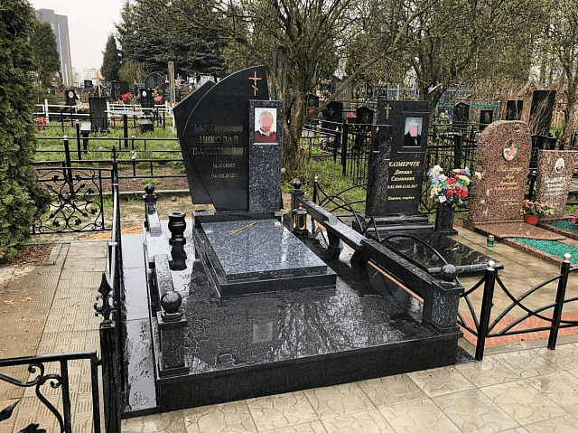 Реальные фото работ. Изготовление и установка памятников в Москве и МО