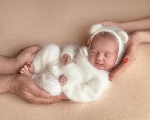 Профессиональный фотограф новорождённых в Москве Елена Сатюкова