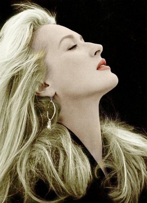 100 идей для вашей фотосессии. Ирина Чернова — портретный фотограф и маркетолог из Владивостока