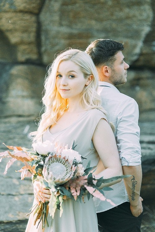 «Breath of Ural» стилизованная фотосессия на фоне уральских гор