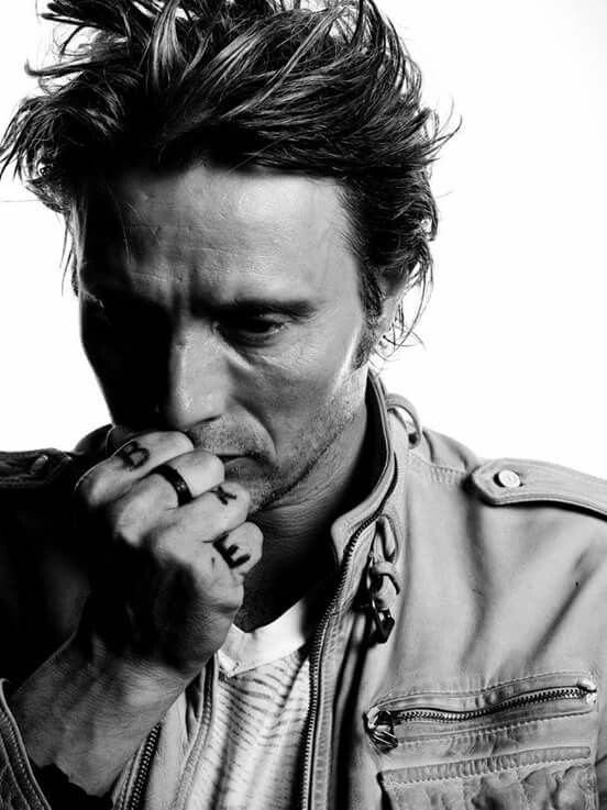 100 идей для вашей фотосессии. Ирина Чернова — портретный фотограф и маркетолог из Владивостока