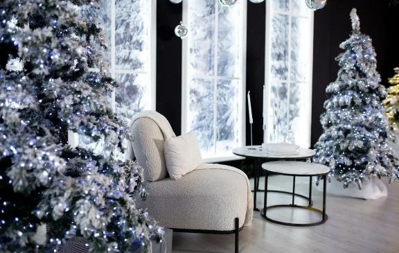 Фотостудии Казани для новогодней фотосессии с семьей 2025: адреса, цены, интерьеры. Контент фотограф Казань Татьяна Горина