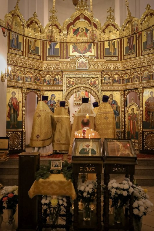 Соборное служение духовенства Северо- Западного благочиния. Саратовское Северо-Западное благочиние