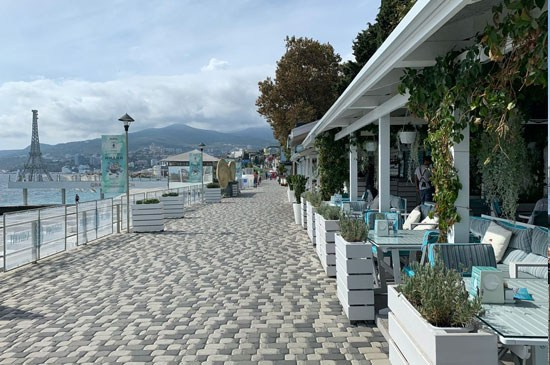 Локации для фотосессии в Ялте. Профессиональная фотосъемка в Крыму. Натуральные эмоции и живые кадры. Забронируйте дату прямо сейчас!