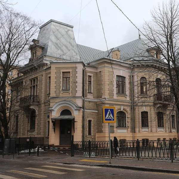 Съемка росписи в Грибоедовском ЗАГСе и локации для фотосессии рядом с ним. Свадебный и семейный фотограф в Москве Анастасия Крам