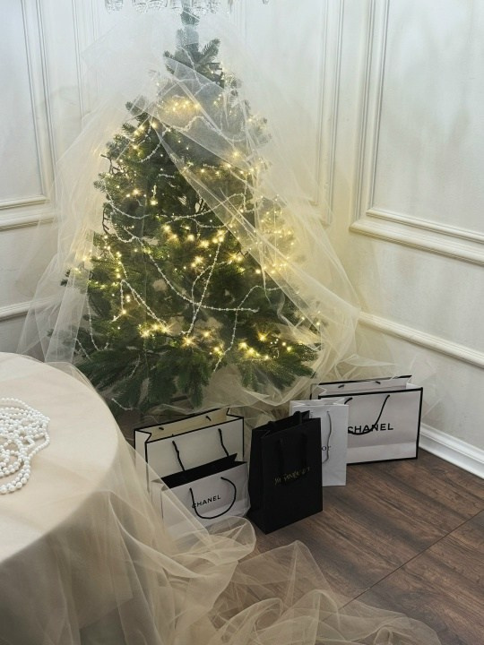 Лучшие Фотостудии Симферополя - топ-мета для сьемки в 2025. Профессиональная фотосъемка в Крыму. Натуральные эмоции и живые кадры. Забронируйте дату прямо сейчас!