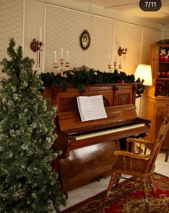 Фотостудии Казани для новогодней фотосессии с семьей 2025: адреса, цены, интерьеры. Контент фотограф Казань Татьяна Горина