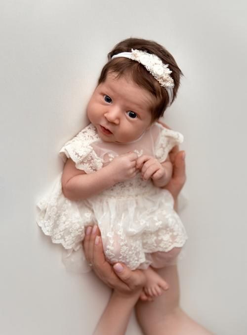 Профессиональный фотограф новорождённых в Москве Елена Сатюкова