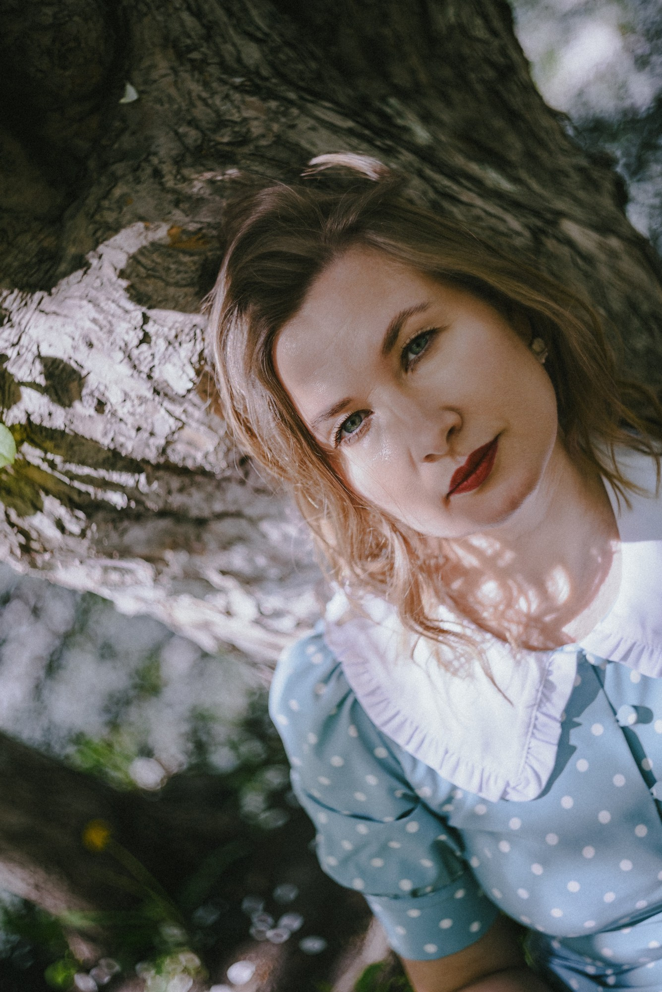 Портрет в яблоневой роще, съемка к 9 мая в Тюмени, проект Женя. Грани