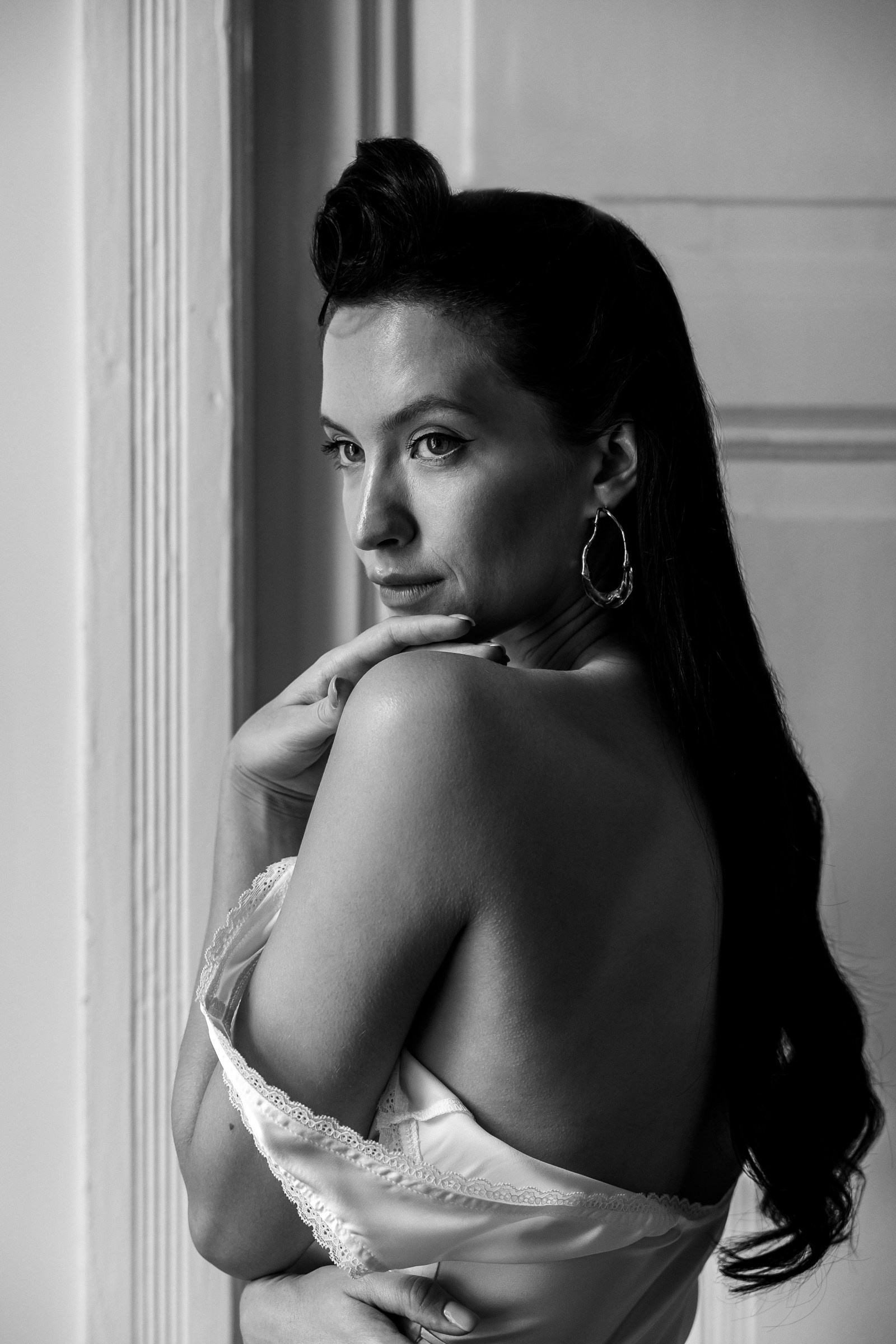 Женский портрет в студии. Свадебный фотограф в Москве Элина Ларченкова. Фото, которые цепляют