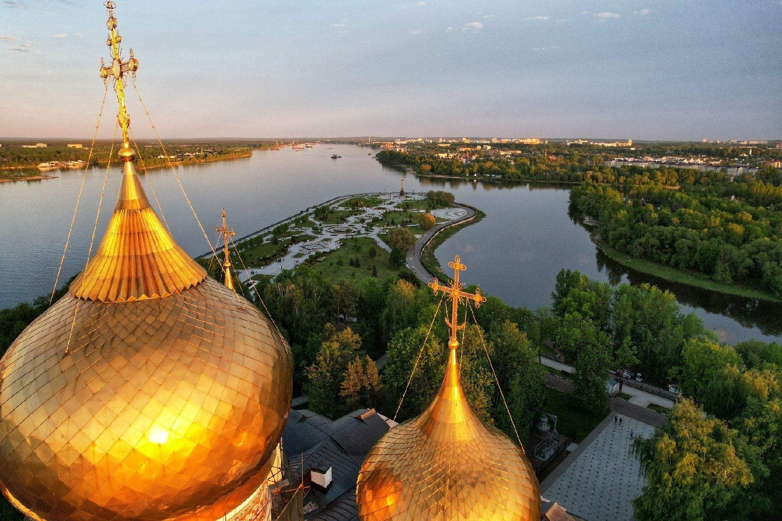 Фотопортфолио студии The One — фото в Ярославле | Свадьба, Репортаж, портрет, реклама. Фото и видеосъёмка в Ярославле | Студия The One — от 2500 ₽/час