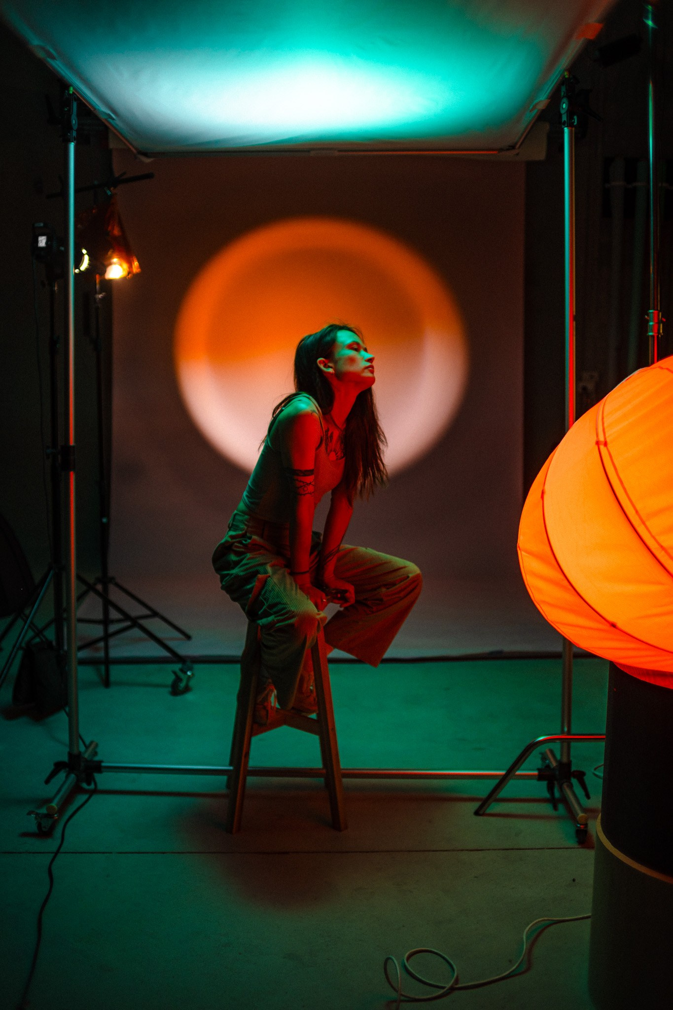 Works. Фотограф с цветным светом и оператор в Москве | Лиля Кичигина